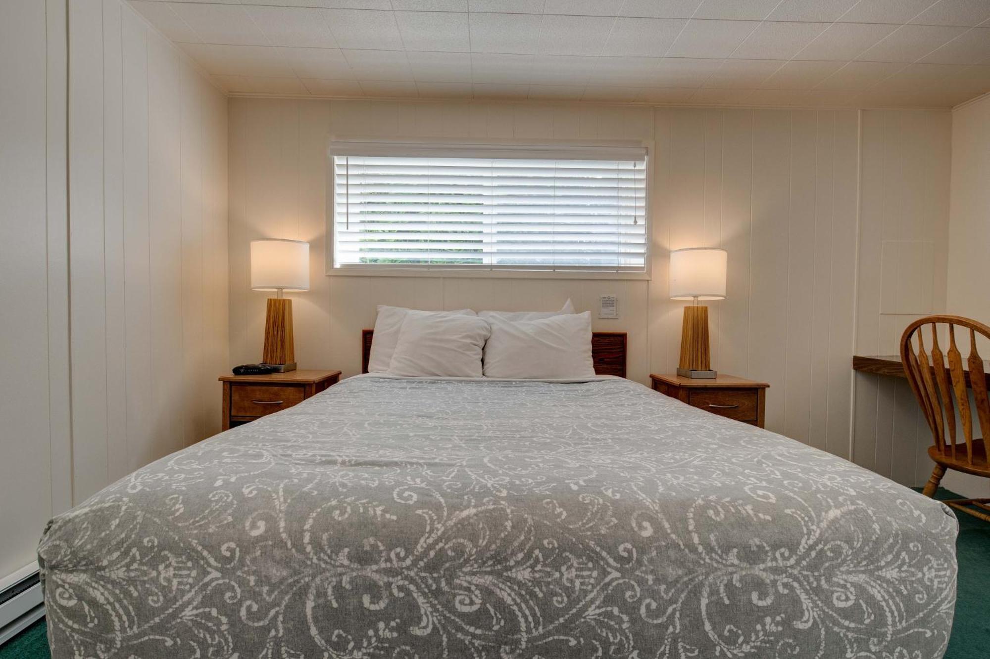 Ester Lee Oceanview Inn Lincoln City Extérieur photo