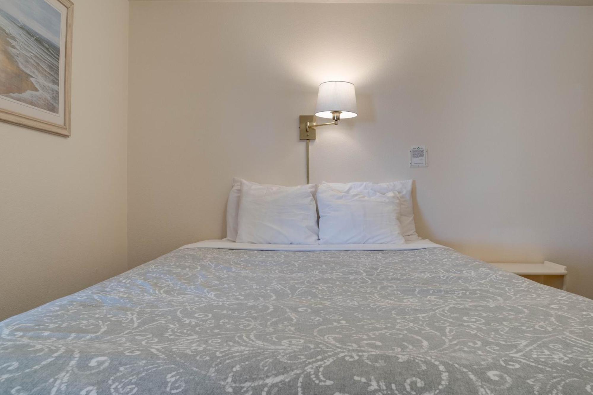 Ester Lee Oceanview Inn Lincoln City Extérieur photo