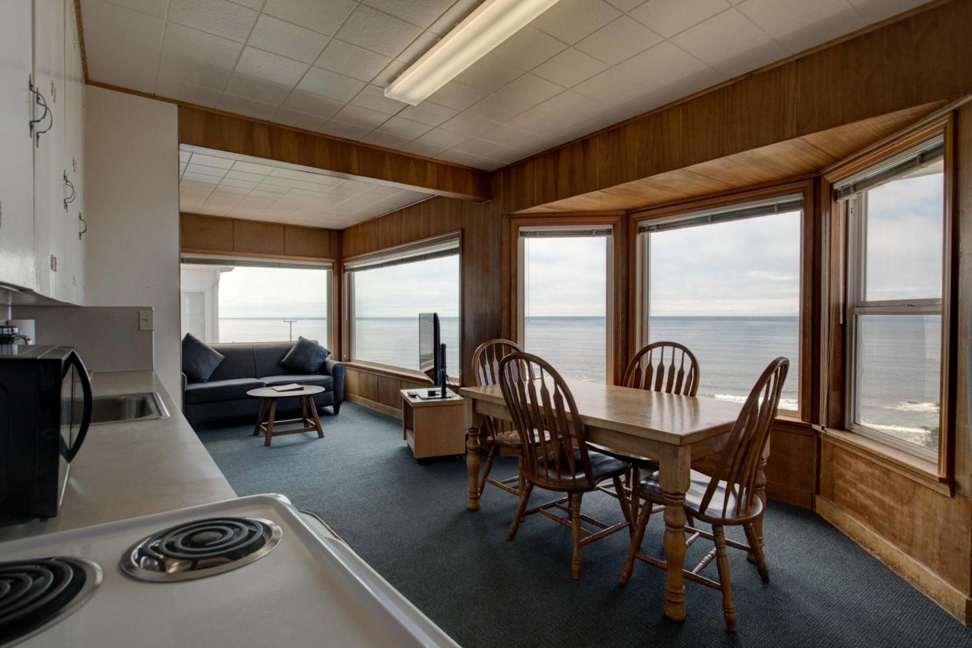 Ester Lee Oceanview Inn Lincoln City Extérieur photo