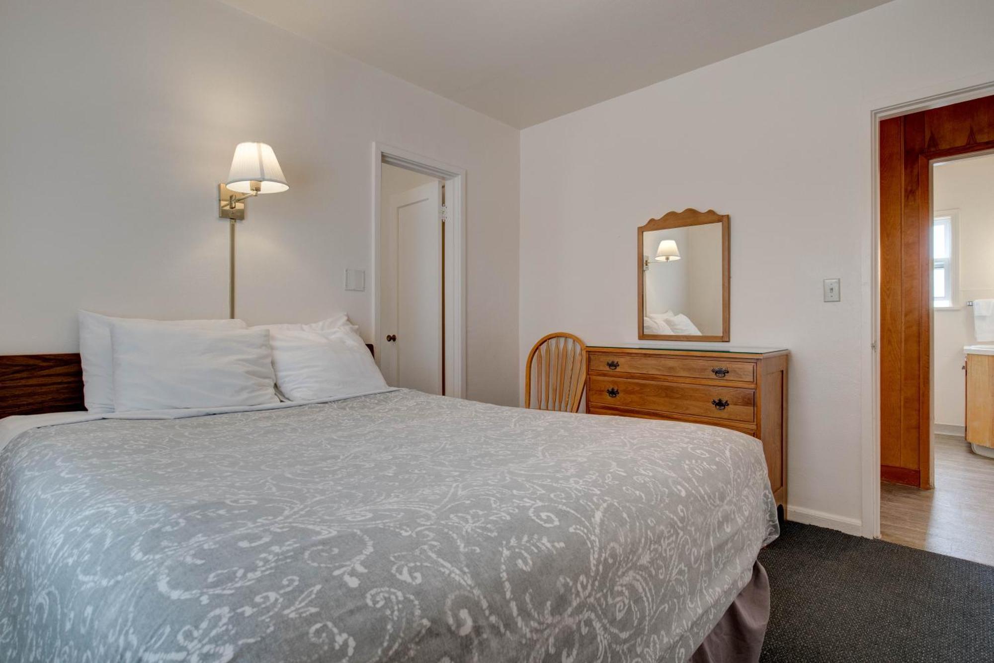 Ester Lee Oceanview Inn Lincoln City Extérieur photo
