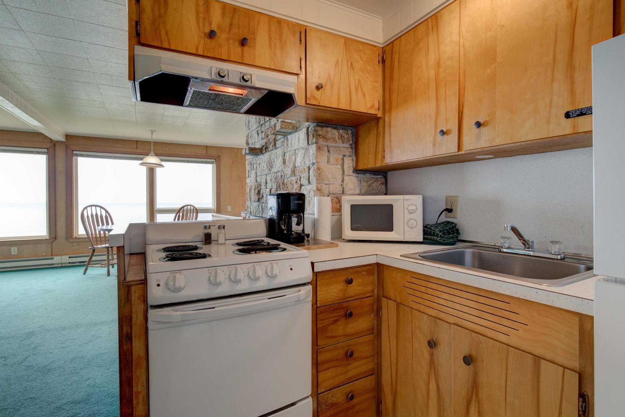 Ester Lee Oceanview Inn Lincoln City Chambre photo