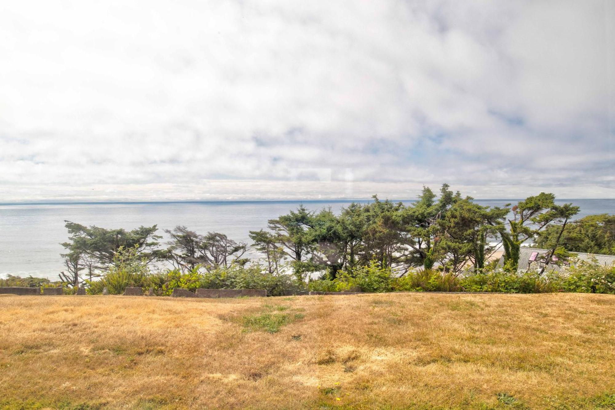 Ester Lee Oceanview Inn Lincoln City Chambre photo